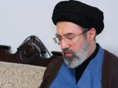 ইরানের নতুন সুপ্রিম লিডার হলেন খামেনির ছেলে মোজতবা