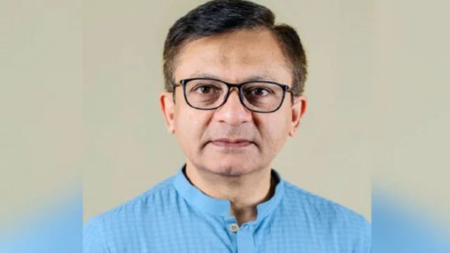 বাণিজ্য, শিল্প এবং বস্ত্র ও পাটমন্ত্রী খন্দকার আব্দুল মুক্তাদির